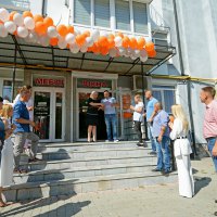 В Черновцах состоялось открытие фирменного салона компании Viknar'off - Фото 25