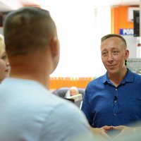 В Черновцах состоялось открытие фирменного салона компании Viknar'off - Фото 11